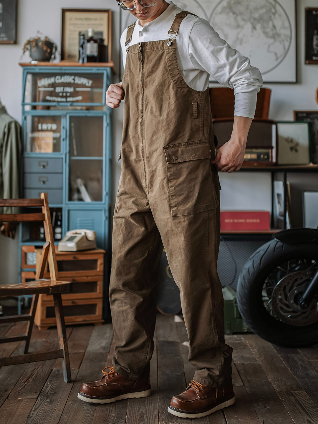 Victor™ | Pantalón de tirantes beige elegante