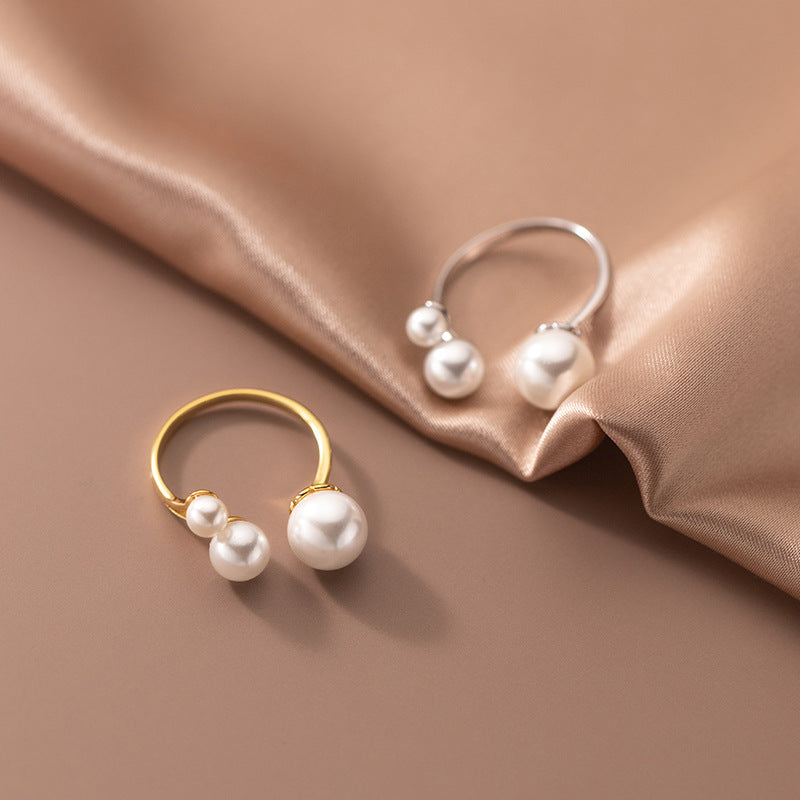 Anillo de perlas de agua dulce triple ajustable