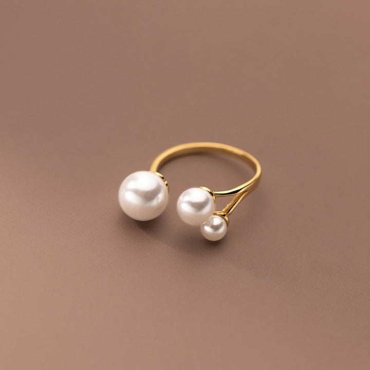 Anillo de perlas de agua dulce triple ajustable
