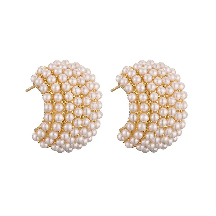 Pendientes de perlas clásicos