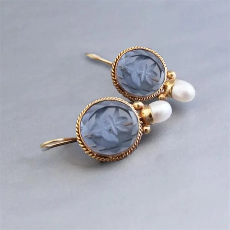 Pendientes clásicos de perlas Sophia